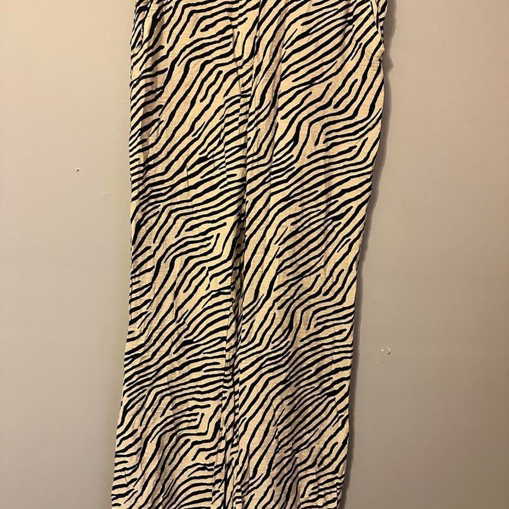 Sincerely Jules Zebra Print Pants Womens M Wide Leg Tan Black Animal Print